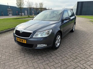 Skoda Octavia Combi 1.4 TSI Greentech Elegance Business Line