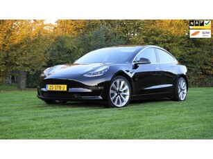 Tesla Model 3 Long Range AWD 75 kWh Panoramadak zwart leder