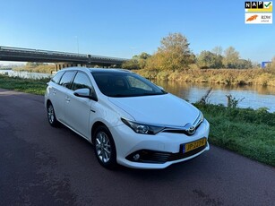 Toyota Auris 1.8 Hybrid Business PlusDealer onderh.Pano