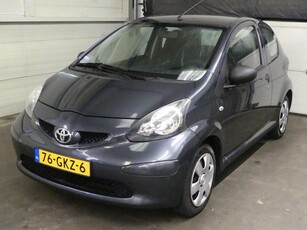 Toyota Aygo 1.0-12V - APK Okt 2025 - Nette auto!