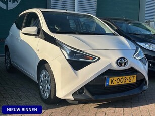 Toyota Aygo 1.0 VVT-i x-play Automaat / Carplay /