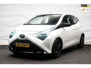 Toyota Aygo 1.0 VVT-i x-play Black And White Edition [