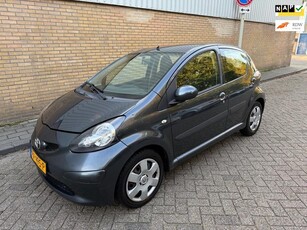 Toyota Aygo Nieuw APK / 5 deurs / koopje