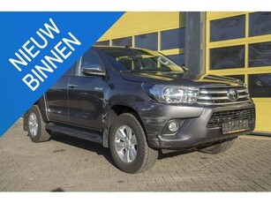 Toyota HiLux 2.4 D-4D Double Cab Comfort Navi Automaat A/T