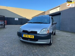 Toyota Yaris 1.0-16V VVT-i Terra ABS Airbags