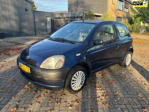 Toyota Yaris 1.0-16V VVT-i Terra - Met Nieuwe APK!