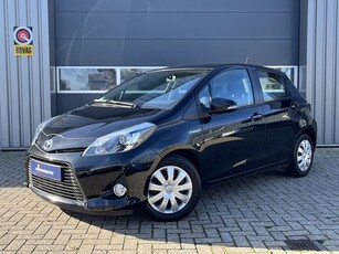 Toyota Yaris 1.5 Full Hybrid Dynamic Automaat Lage km