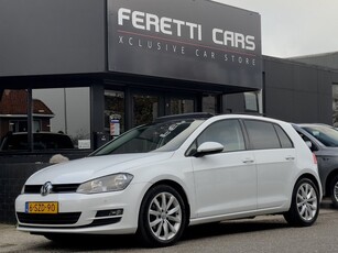 Volkswagen Golf 1.2 TSI HIGHLINE. PANODAK SPORTLEDER NAVI