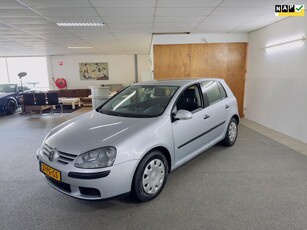 Volkswagen Golf 1.4 FSI Trendline 2e