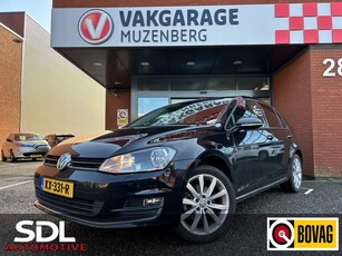 Volkswagen Golf 1.4 TSI ACT Highline // NAVI // PDC //