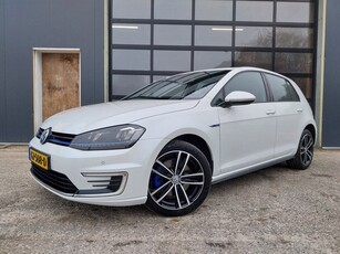 Volkswagen Golf 1.4 TSI GTE CAMERA ZWART LEER FULL LED NAVI