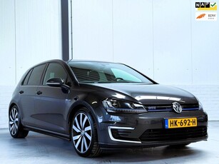 Volkswagen Golf 1.4 TSI GTE Connected Series Camera