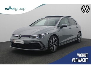 Volkswagen Golf 1.5 eTSI 150PK DSG R-Line Business Pano