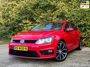 Volkswagen Golf 1.6 TDI R-Desing + Allstar Cruise + Navi