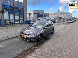 Volkswagen Golf 1.6 TDI Trendline BlueMotion TURBO