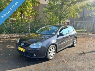 Volkswagen Golf 2.0 FSI Comfortline ZO INGERUILD DUS ZO WEG