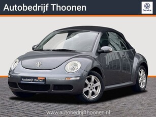 Volkswagen New Beetle Cabriolet 1.6 Highline (bj 2007)