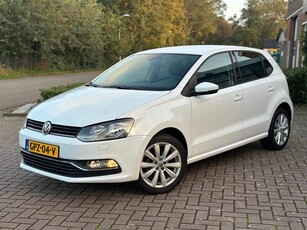 Volkswagen Polo 1.0 Comfortline Connected Series (bj 2016)