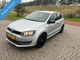 Volkswagen Polo 1.2 Easyline Navi Airco Blutooth APK