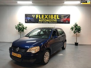 Volkswagen Polo 1.4-16V / Airco / Cruise / 5-Deurs /