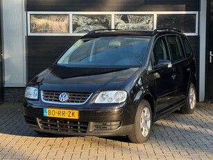 Volkswagen Touran 1.6 Business Climate Control, NAP