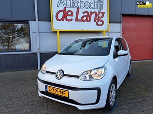 Volkswagen Up! 1.0 BMT move up! mooie auto, airco dab radio