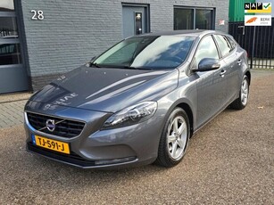 Volvo V40 1.6 T2 Momentum Distributie vervangen ZEER MOOI