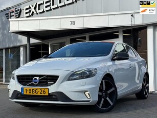 Volvo V40 2.0 D4 R-Design Business - Panoramadak