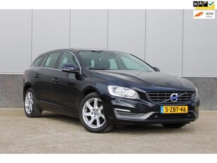 Volvo V60 2.0 D4 R-Design Automaat, Clima!