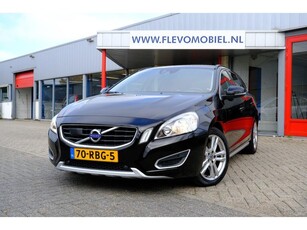 Volvo V60 2.0T Momentum Aut. 203PK LederNaviClimaLMV