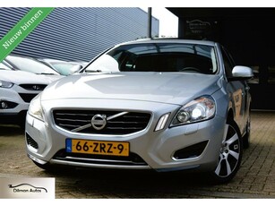 Volvo V60 2.4 D6 AWD Plug-In Hybrid Pure LimitedLederNap!!