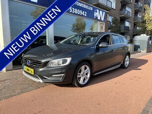 Volvo V60 2.4 D6 AWD Plug-In Hybrid Summum Aut. Leder Navi