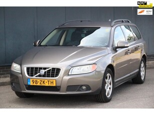 Volvo V70 2.0 Kinetic Airco/Elek-Pakket/Lmv/Trekhaak/Apk