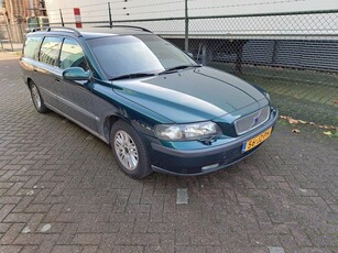 Volvo V70 2.4 Comfort Line, half leder, LPG G3, Youngtimer