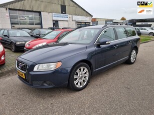 Volvo V70 2.4D Momentum Automaat Bj:2010 NAP!