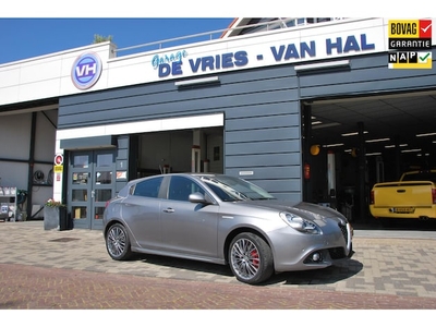 Alfa Romeo Giulietta Benzine