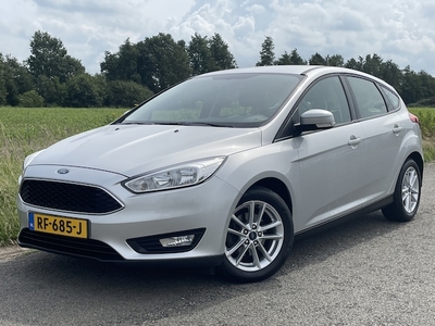 Ford Focus Benzine