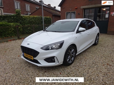 Ford Focus Benzine