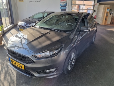 Ford Focus Benzine