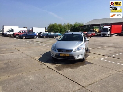 Ford Mondeo Benzine