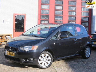 Mitsubishi Colt Benzine