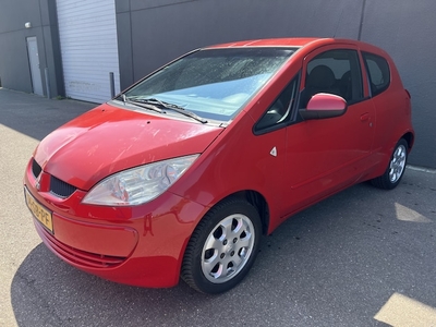 Mitsubishi Colt Benzine