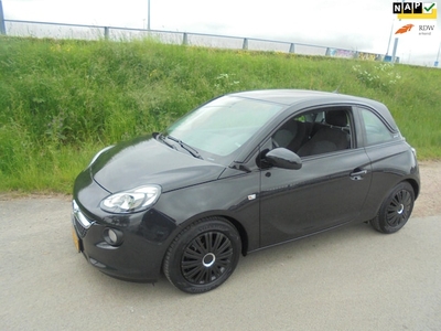 Opel Adam Benzine