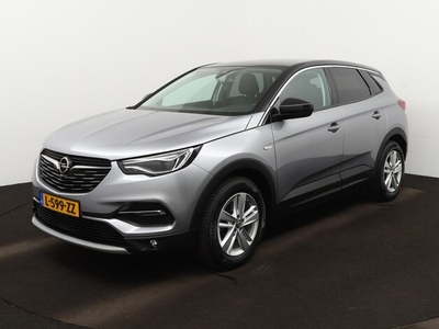 Opel Grandland Benzine