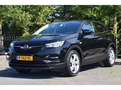 Opel Grandland Benzine