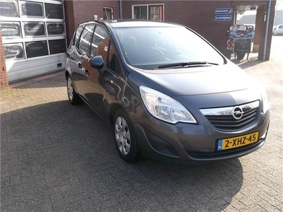 Opel Meriva Benzine