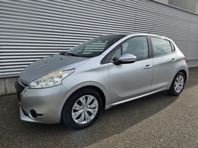 Peugeot 208 Benzine