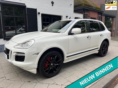 Porsche Cayenne Benzine