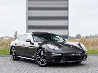 Porsche Panamera Benzine