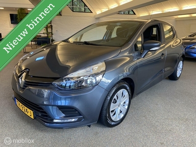 Renault Clio Benzine